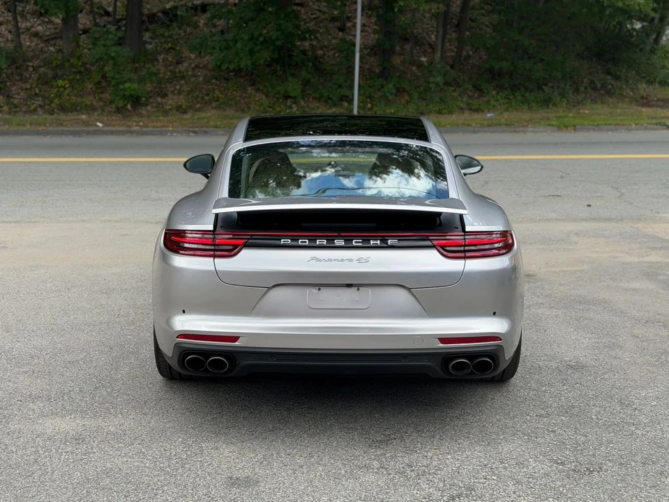 2018 Porsche 971 Panamera - Image 9 of 31