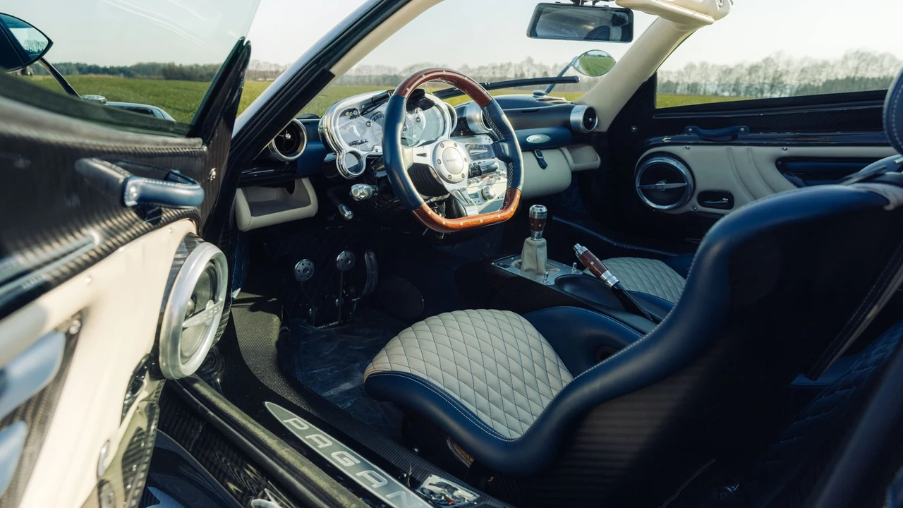 2018 Pagani Zonda - Image 7 of 31