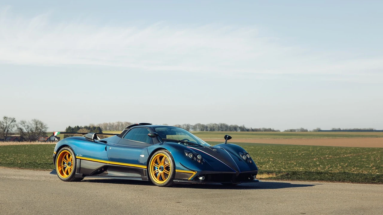 2018 Pagani Zonda - Image 14 of 31
