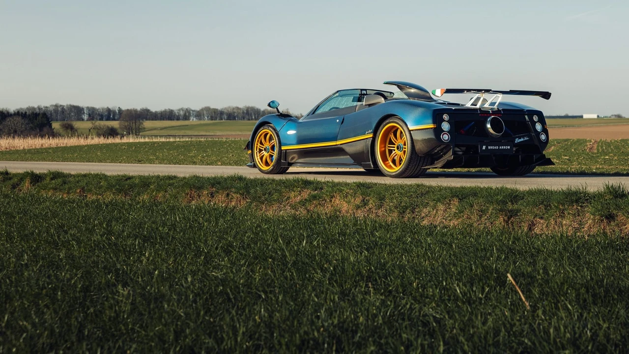 2018 Pagani Zonda - Image 20 of 31