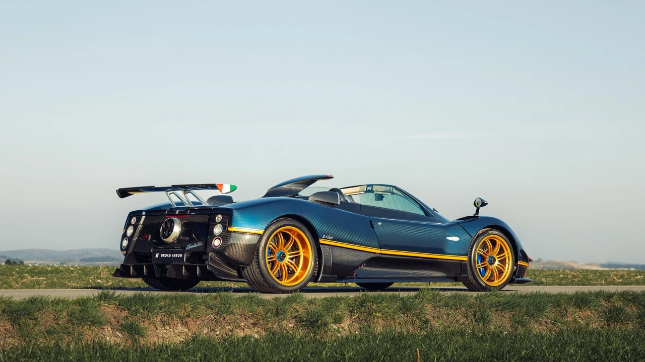 2018 Pagani Zonda - Image 5 of 31