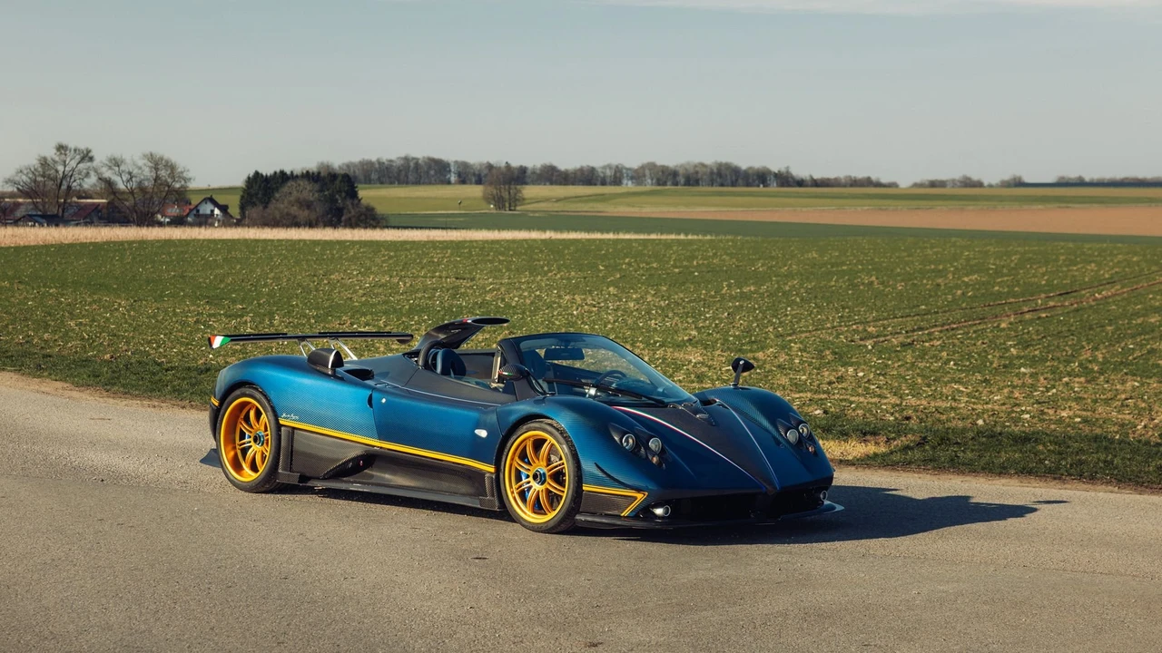 2018 Pagani Zonda - Image 16 of 31