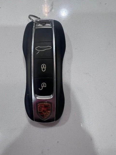 2018 Porsche 971 Panamera - Image 17 of 17