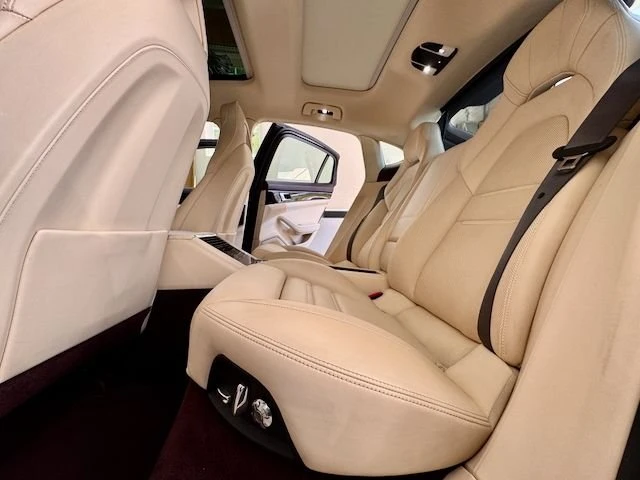 2018 Porsche 971 Panamera - Image 8 of 22