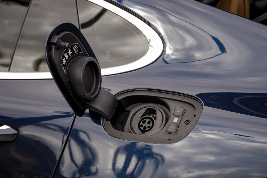 2018 Porsche 971 Panamera Turbo - Image 11 of 12