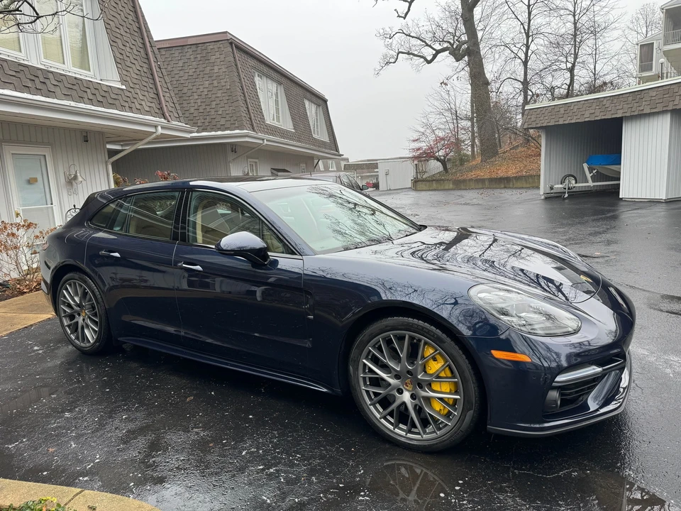 2018 Porsche 971 Panamera Sport Turismo - Image 5 of 8