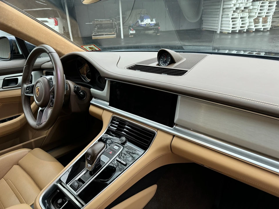 2018 Porsche 971 Panamera Sport Turismo - Image 8 of 8