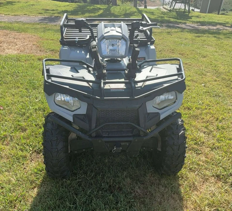 2018 Polaris - Image 2 of 10