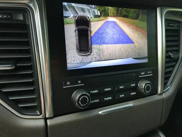 2018 Porsche Macan S - Image 20 of 21