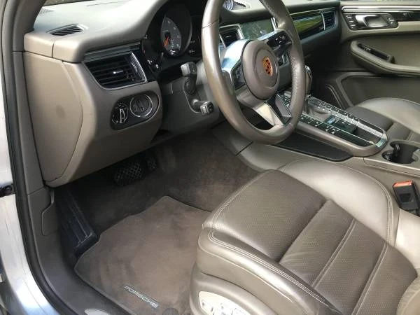 2018 Porsche Macan S - Image 11 of 21