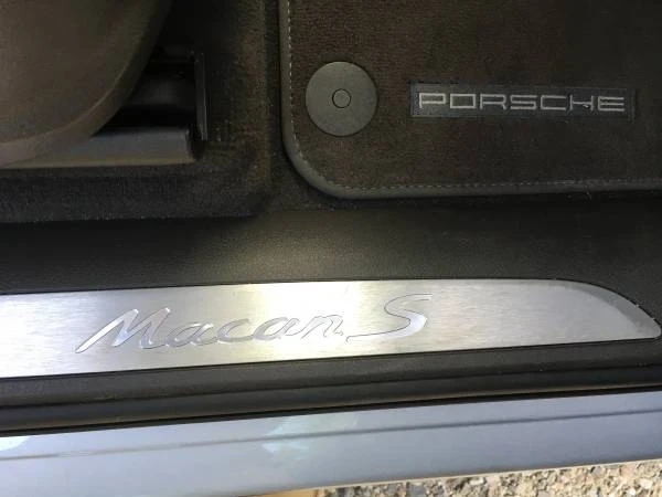 2018 Porsche Macan S - Image 9 of 21