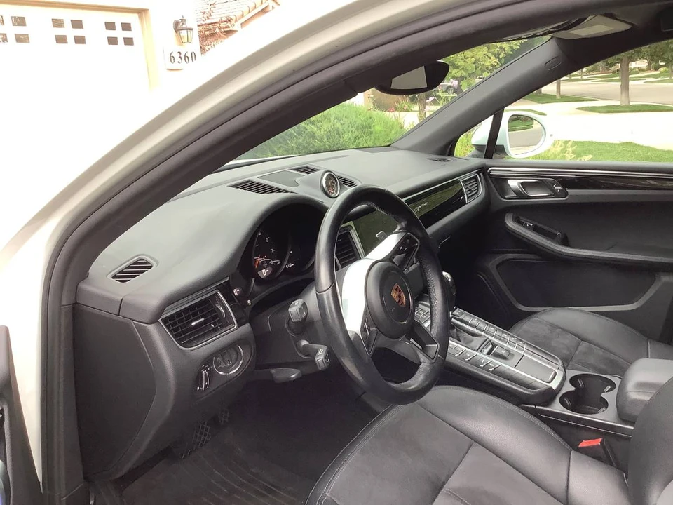 2018 Porsche Macan - Image 4 of 6