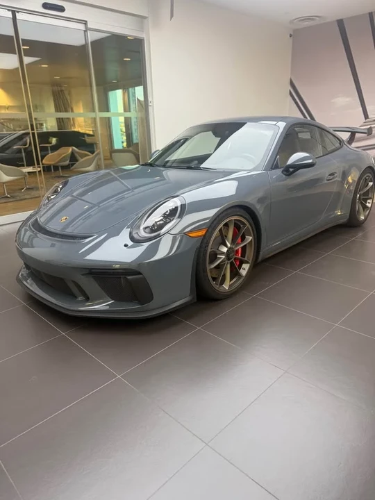 2018 Porsche 991 GT3 - Image 2 of 17