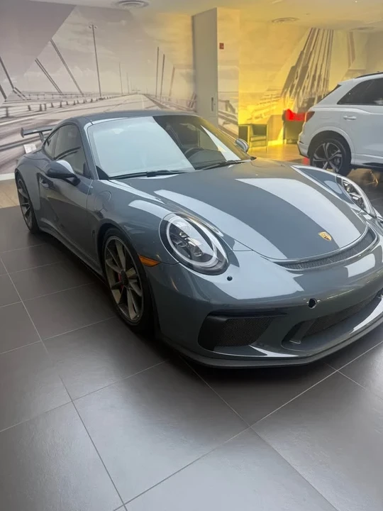2018 Porsche 991 GT3 - Image 3 of 17