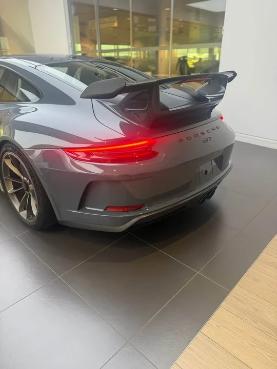 2018 Porsche 991 GT3 - Image 14 of 17