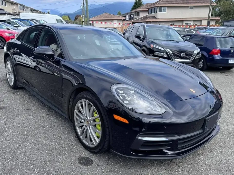 2018 Porsche 971 Panamera - Image 7 of 20