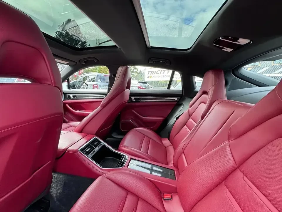 2018 Porsche 971 Panamera - Image 19 of 20