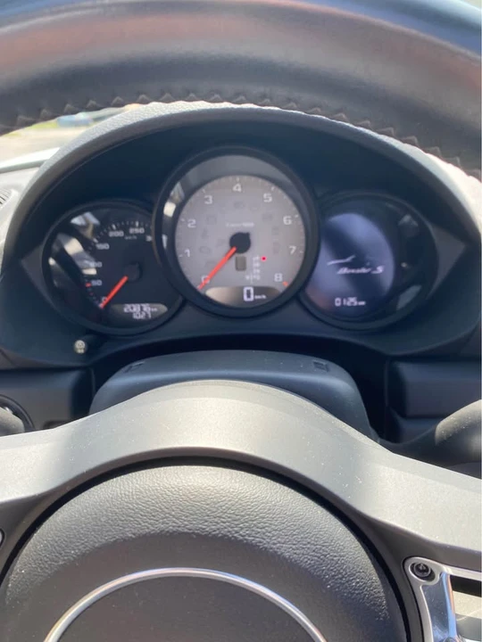 2018 Porsche 718 Boxster - Image 10 of 14