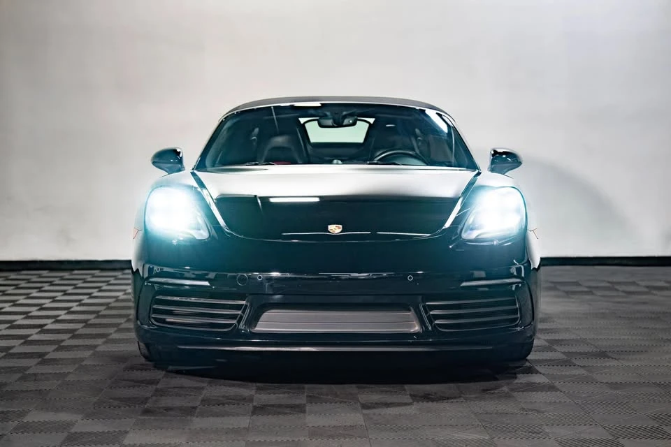 2018 Porsche 718 Boxster - Image 13 of 19