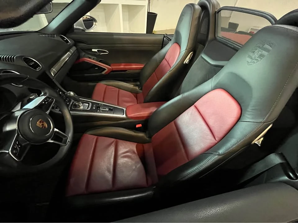2018 Porsche 718 Boxster - Image 7 of 9