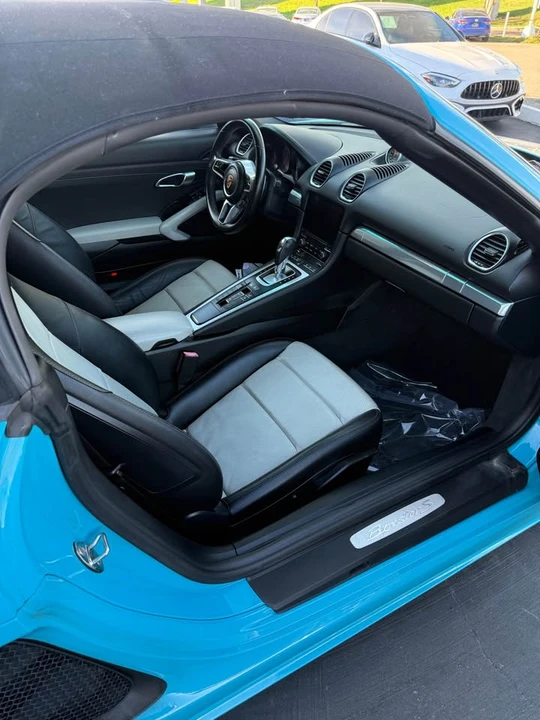 2018 Porsche 718 Boxster S - Image 5 of 5