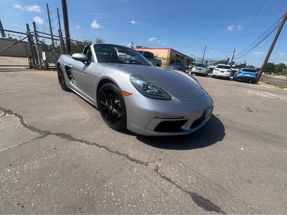 2018 Porsche 718 Boxster - Image 4 of 10