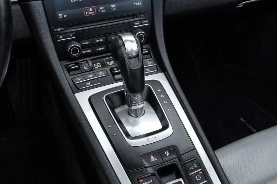 2018 Porsche 718 Boxster - Image 16 of 20