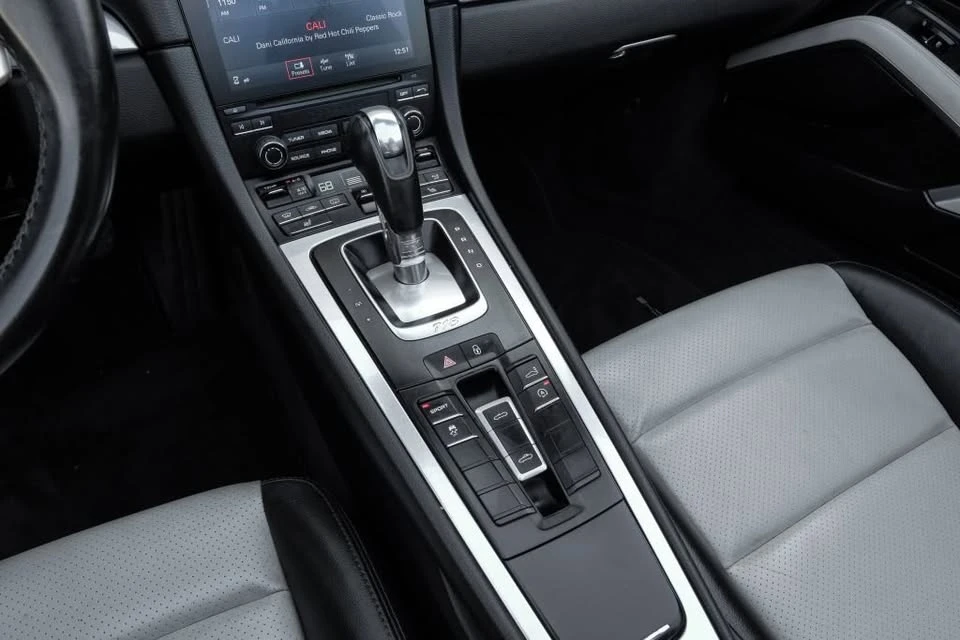 2018 Porsche 718 Boxster - Image 15 of 20