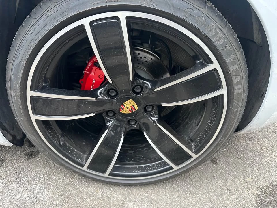 2018 Porsche 718 Boxster S - Image 5 of 17