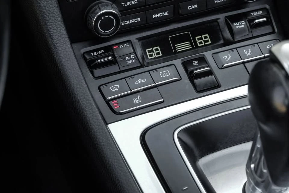 2018 Porsche 718 Boxster - Image 13 of 20