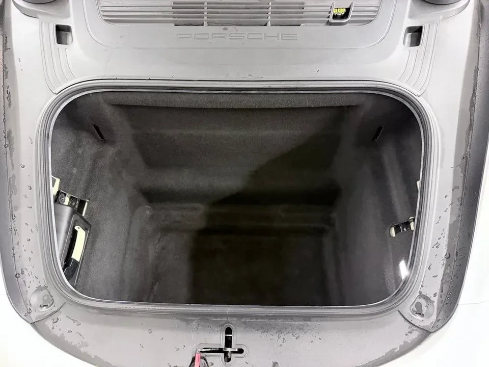 2018 Porsche 718 Boxster - Image 16 of 17
