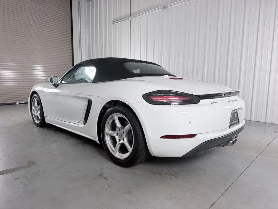 2018 Porsche 718 Boxster - Image 6 of 17