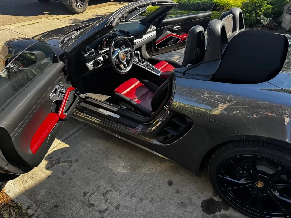 2018 Porsche 718 Boxster - Image 12 of 19