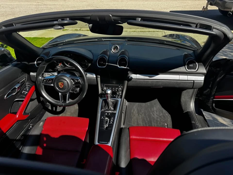 2018 Porsche 718 Boxster - Image 10 of 19