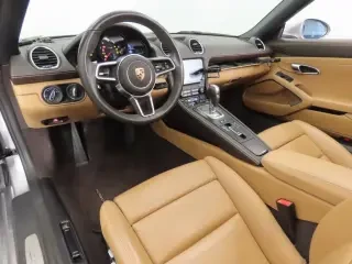 2018 Porsche 718 Boxster - Image 4 of 4