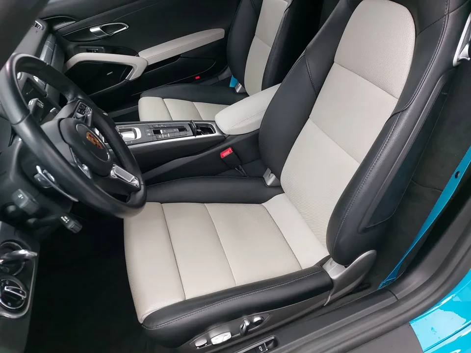 2018 Porsche 718 Boxster - Image 4 of 5