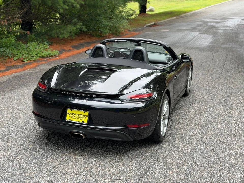 2018 Porsche 718 Boxster - Image 10 of 31