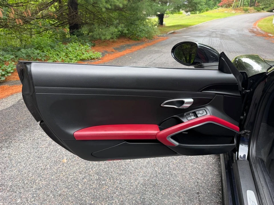 2018 Porsche 718 Boxster - Image 29 of 31