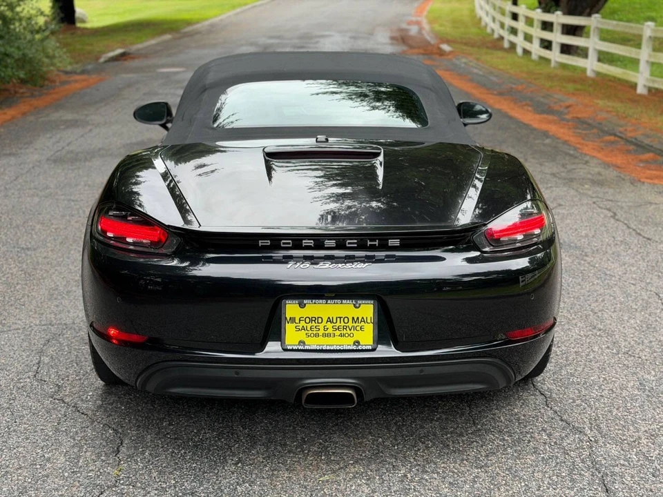2018 Porsche 718 Boxster - Image 25 of 31