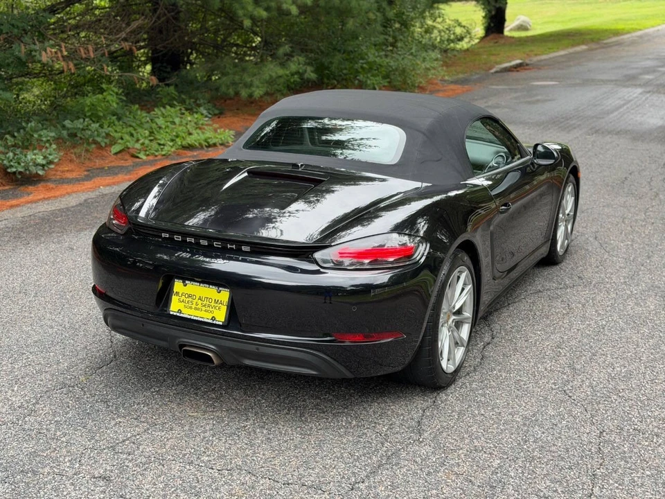 2018 Porsche 718 Boxster - Image 26 of 31