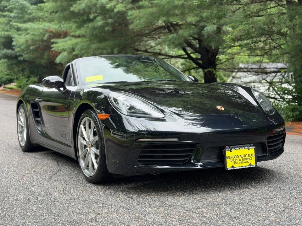 2018 Porsche 718 Boxster - Image 17 of 31