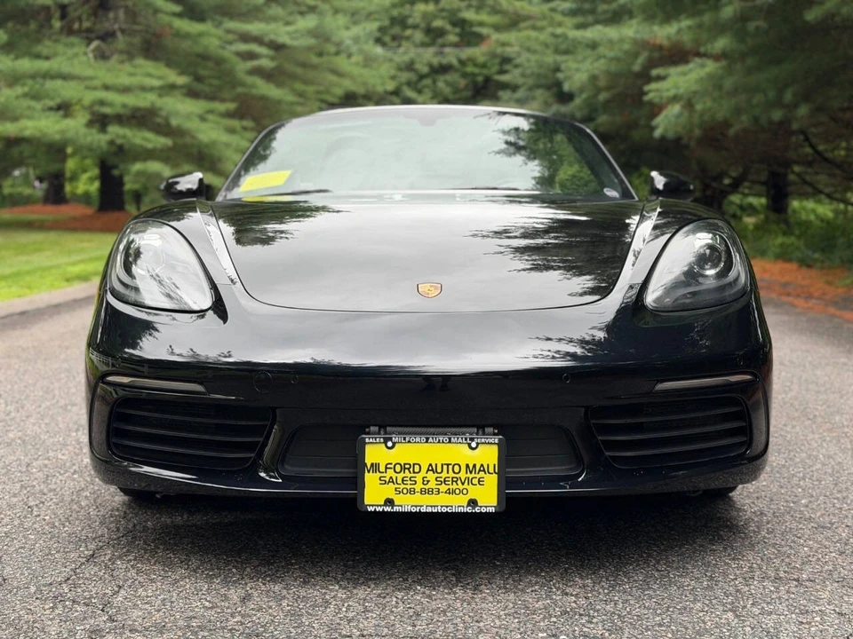 2018 Porsche 718 Boxster - Image 16 of 31