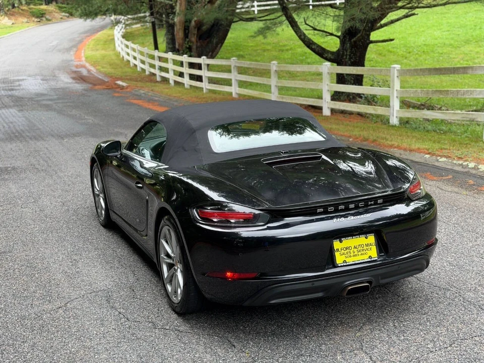2018 Porsche 718 Boxster - Image 24 of 31