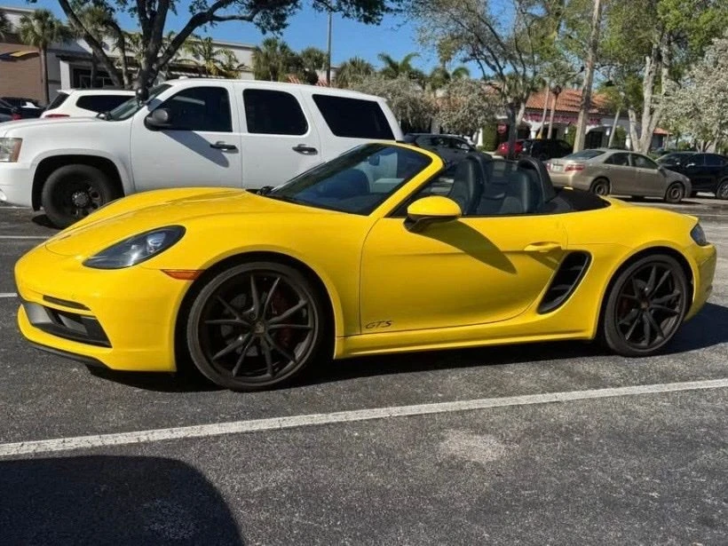 2018 Porsche 718 Boxster GTS - Image 11 of 20