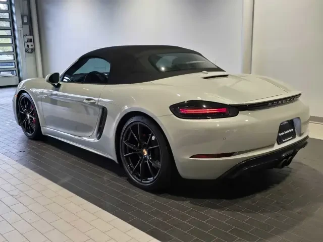 2018 Porsche 718 Boxster GTS - Image 3 of 4