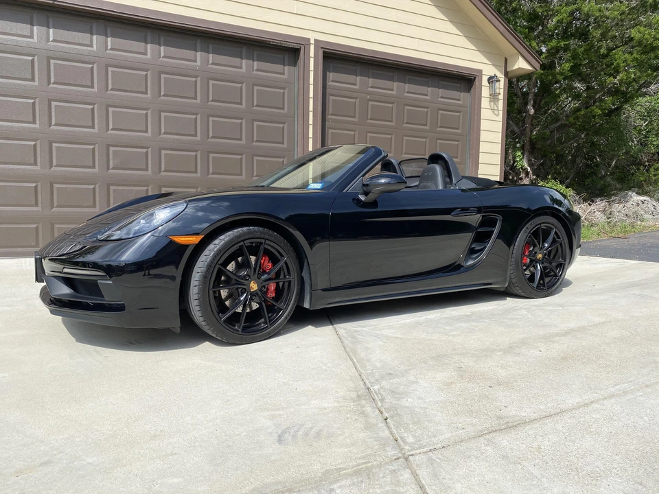 2018 Porsche 718 Boxster GTS - Image 15 of 31