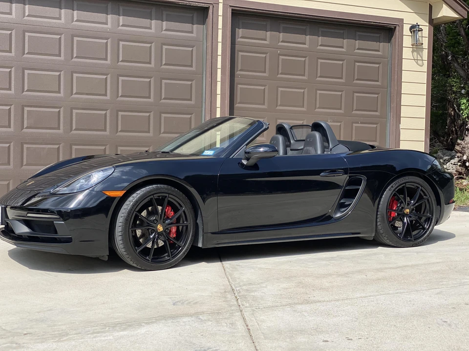 2018 Porsche 718 Boxster GTS - Image 16 of 31