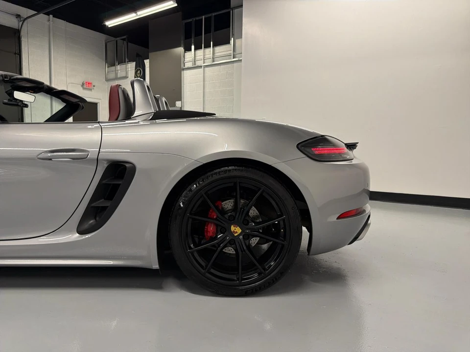 2018 Porsche 718 Boxster GTS - Image 5 of 31