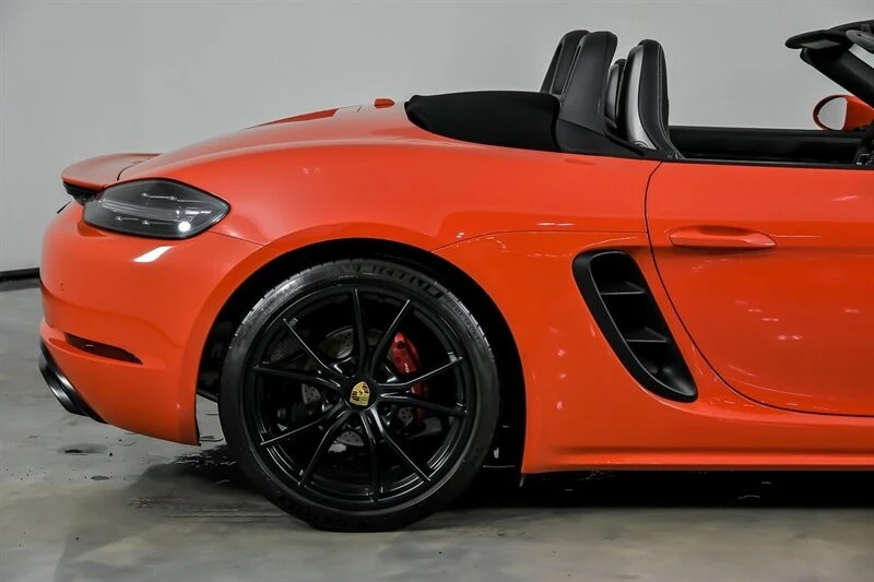 2018 Porsche 718 Boxster GTS - Image 13 of 31