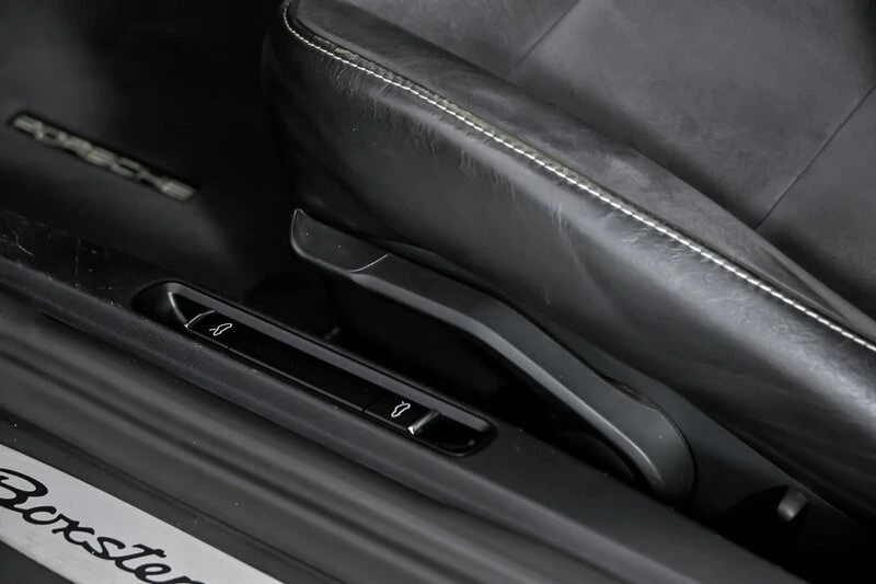 2018 Porsche 718 Boxster GTS - Image 27 of 31